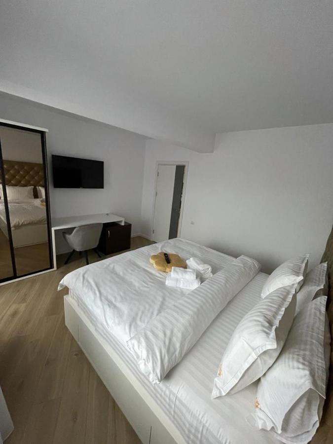 Adina Apartament グラ・フモアルルイ エクステリア 写真